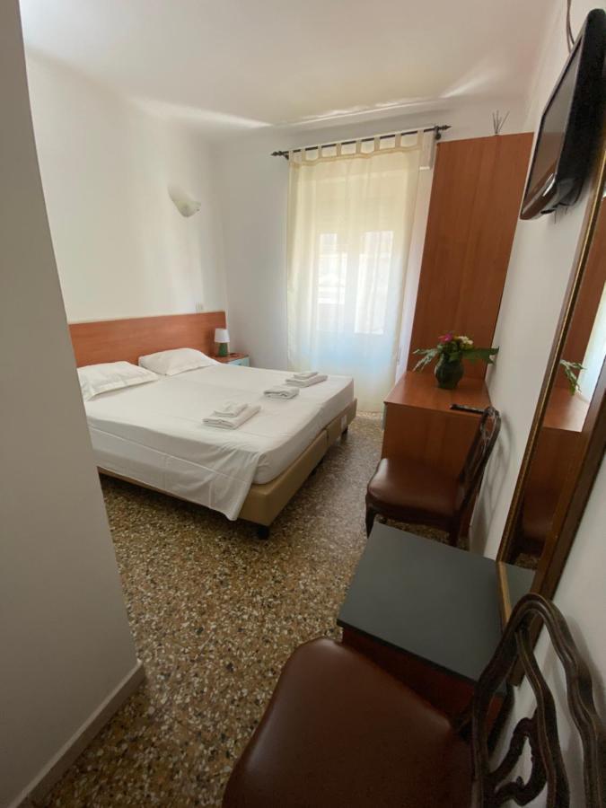 Hotel Primavera Sanremo Exterior foto
